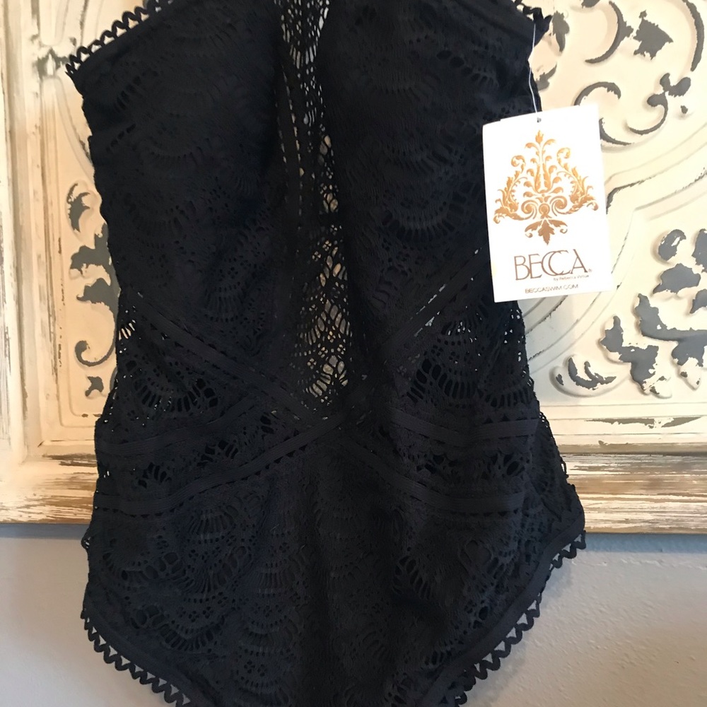 Swim suit